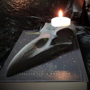 Black CROW SKULL Tealight Candle Holder • Realistic Raven Skull Candleholder